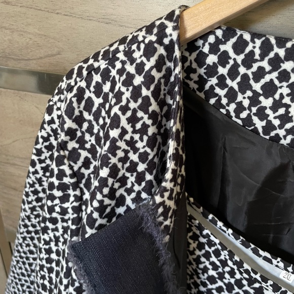 Dress & Jacket Set - Picture 4 of 15